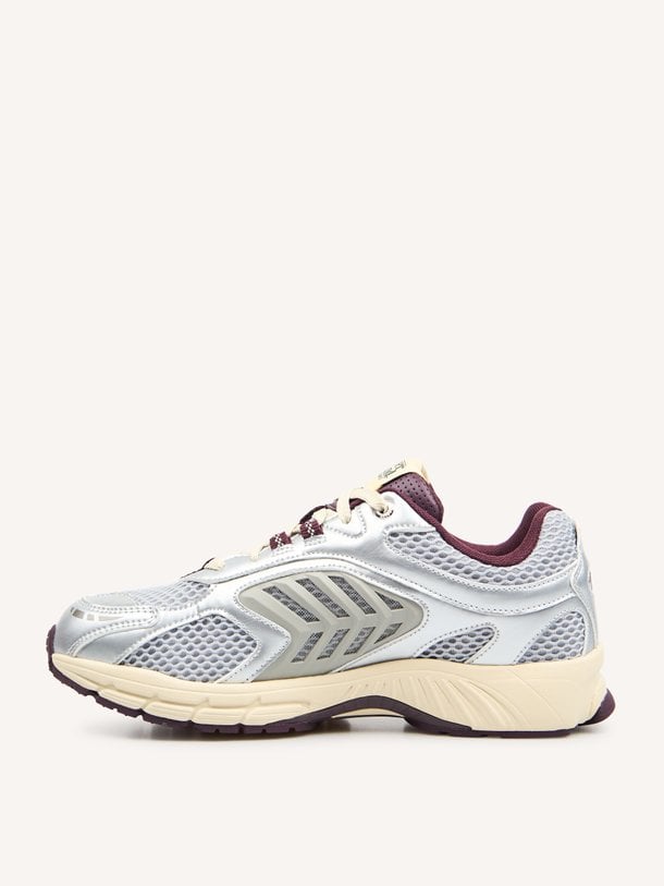 The Re-Run EVO Silver The Re-Run Evo, metallic sneakers