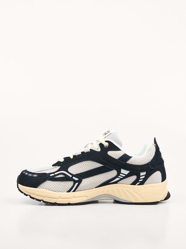 The Re-Run Vintage, mesh sneakers