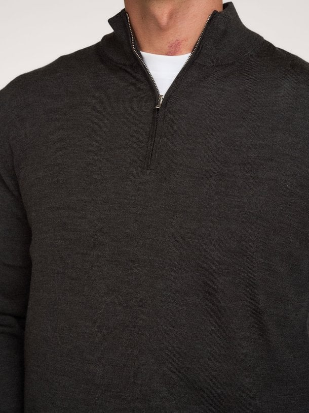 PULLOVER HALF ZIP NAVY Wollen halfzip trui