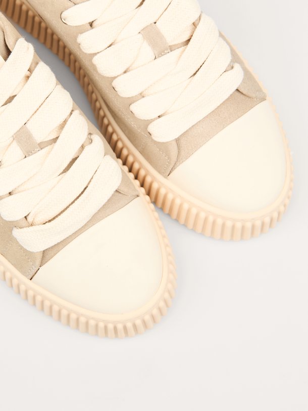 Treble Treble, suède sneakers