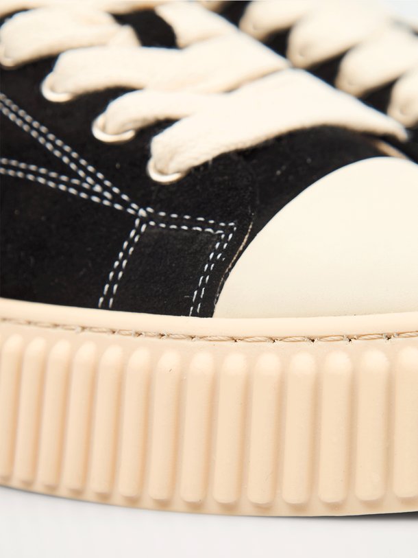 Treble Trable, suède sneakers