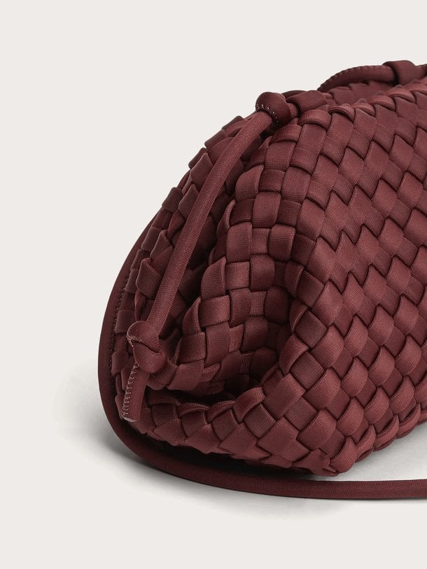 Gevlochten pouch