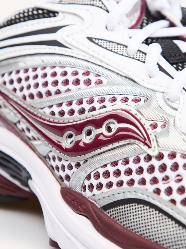Progrid Omni, mesh metallic sneakers