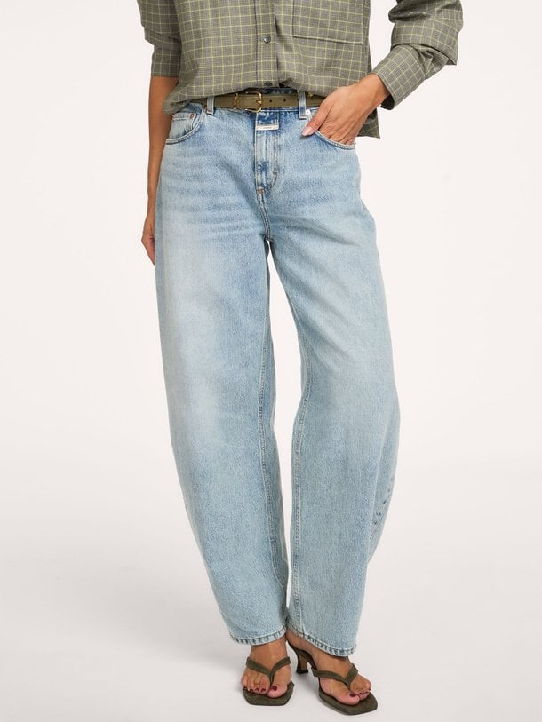 Jazzie, high waist barrel fit jeans