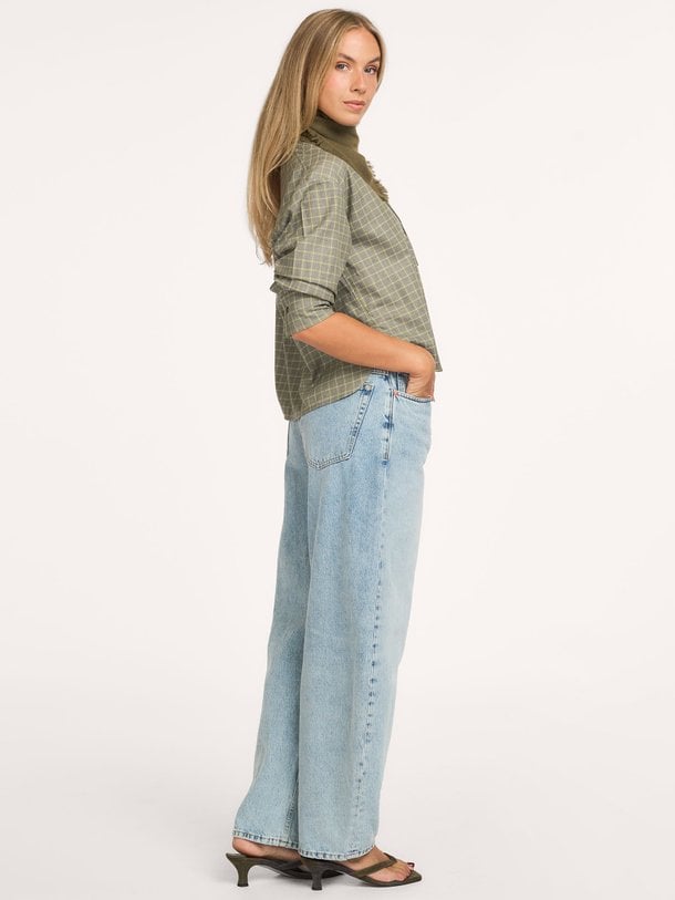 Jazzie, high waist barrel fit jeans