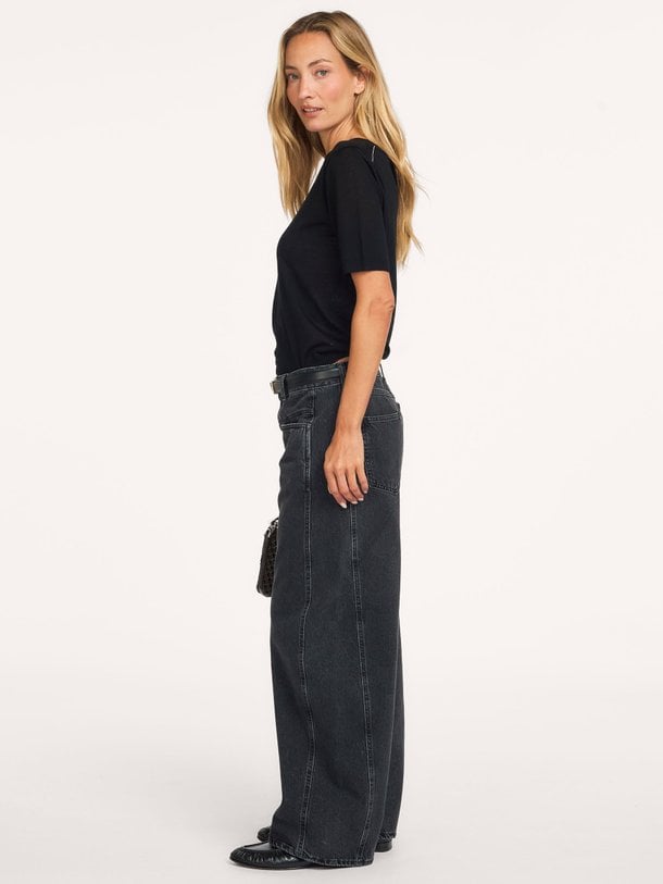 Tori-X, high waist barrel fit jeans
