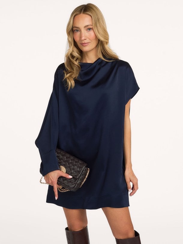 Enes Dress Short Satin Crepe Enes, viscosemix satijnen jurk