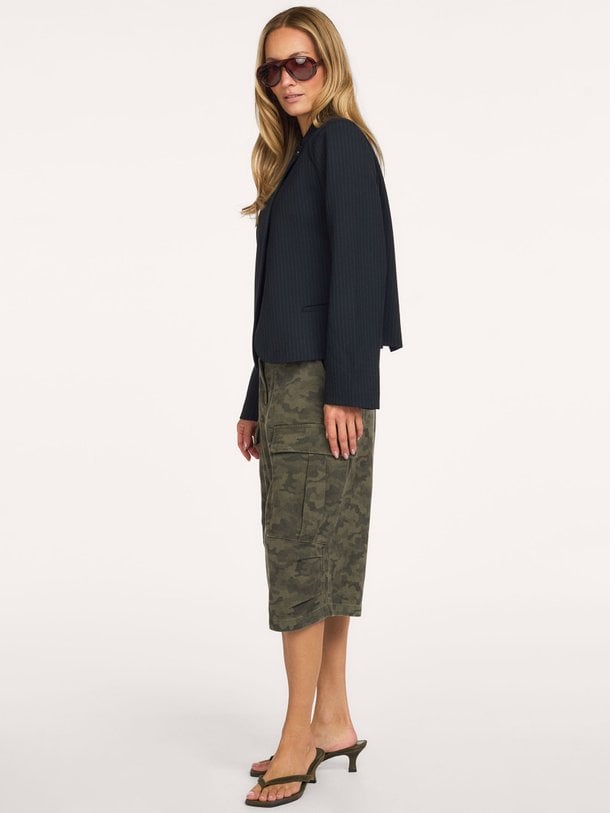 Islana Camou Shorts Islana, denim camo jort