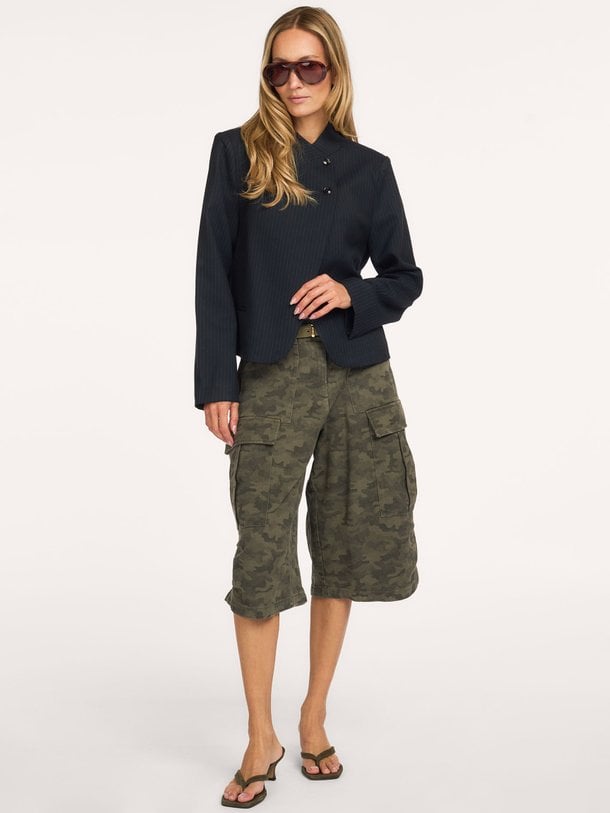 Islana Camou Shorts Islana, denim camo jort