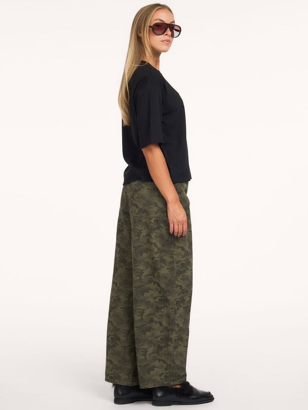 Haven, high waist barrel fit jeans