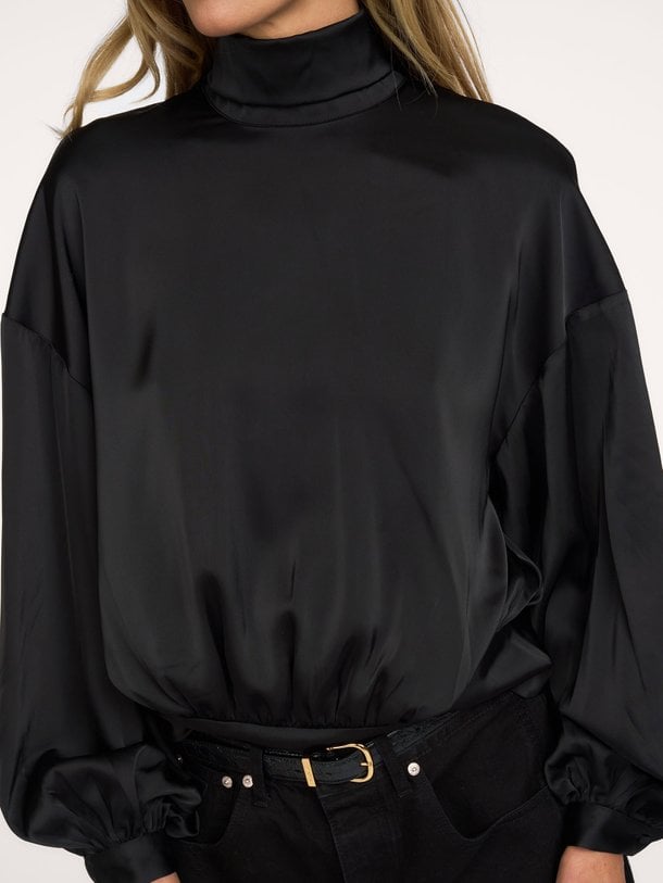 AMBERSW BALLOON SLEEVE SATIN BLOUSE Amber, geweven satijnen top