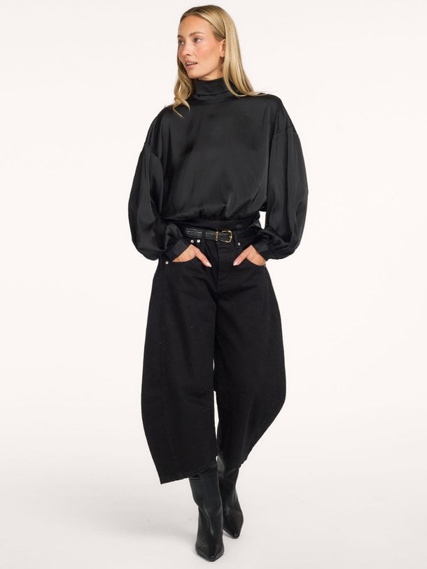 AMBERSW BALLOON SLEEVE SATIN BLOUSE Amber, geweven satijnen top