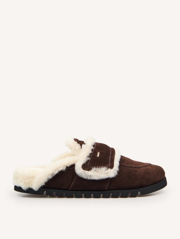 Teddy Furry, suede instappers