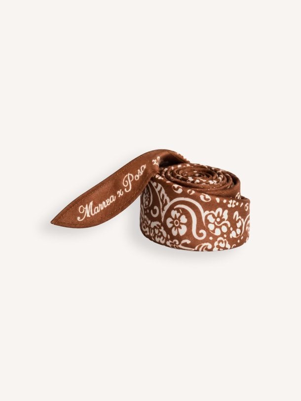 Twilly Scarf X Marrea Posa x Marrea, zijden paisley sjaal